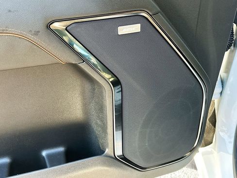 Used 2024 GMC Sierra 1500 AT4 w/ Technology Package image 19