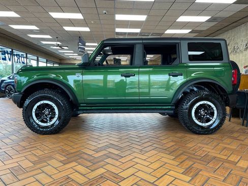 Used 2023 Ford Bronco Big Bend w/ Sasquatch Package AWD/4WD image 7