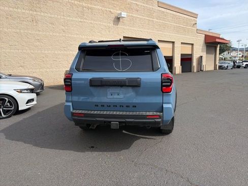 Used 2025 Toyota 4Runner SR5 image 15
