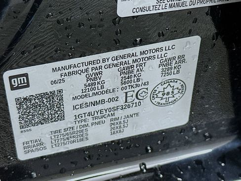 Used 2025 GMC Sierra 3500 Denali Ultimate AWD/4WD image 38