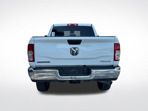 Used 2024 RAM 2500 Big Horn AWD/4WD image 4