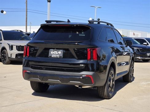 New 2026 Kia Sorento SX image 4