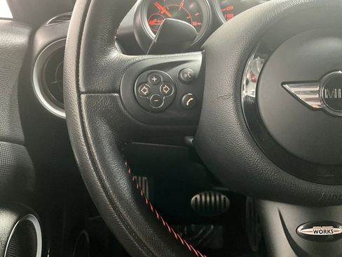 Used 2015 MINI Cooper Roadster S image 13