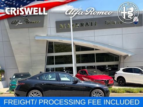 New 2026 Alfa Romeo Giulia AWD w/ Driving Assist Package image 4