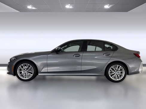 Certified 2023 BMW 330i Sedan w/ Convenience Package image 2