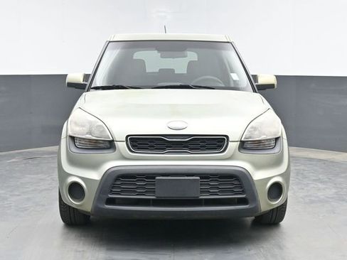 Used 2013 Kia Soul FWD image 3
