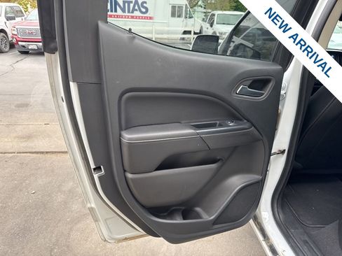 Used 2022 GMC Canyon Elevation w/ Elevation Premium Package AWD/4WD image 15