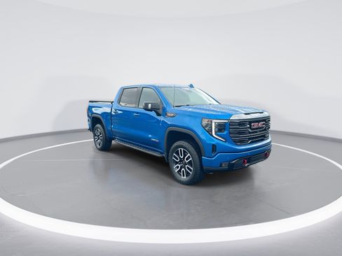 Used 2023 GMC Sierra 1500 AT4 w/ AT4 Premium Package AWD/4WD image 2