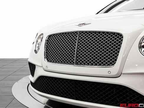 Used 2016 Bentley Continental GT image 13