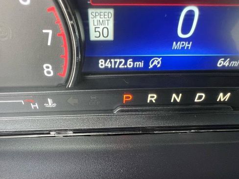 Used 2021 Ford Explorer XLT w/ Equipment Group 202A AWD/4WD image 29