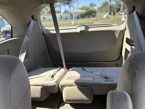 Used 2014 Honda Odyssey LX image 13