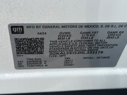 Used 2024 GMC Terrain SLT AWD/4WD image 25