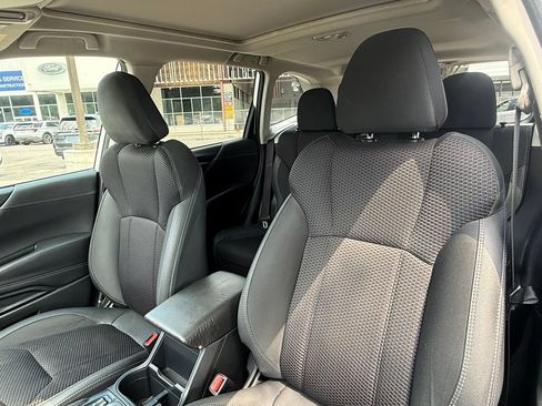 Certified 2024 Subaru Forester Premium AWD/4WD image 22