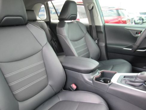 Used 2025 Toyota RAV4 Limited w/ Weather Package FWD image 9