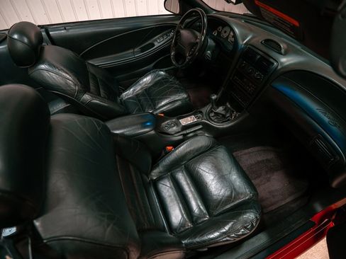 Used 1996 Ford Mustang Cobra image 22