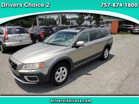 Used 2011 Volvo XC70 3.2 image 1