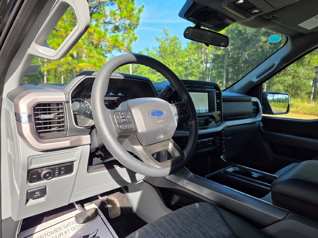 Used 2023 Ford F150 XLT w/ XTR Package AWD/4WD image 13