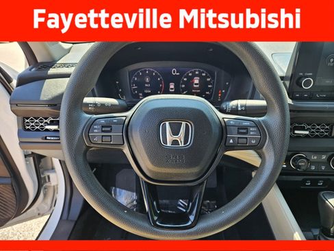 Used 2023 Honda Accord EX image 24