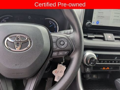 Certified 2025 Toyota RAV4 LE AWD/4WD image 17