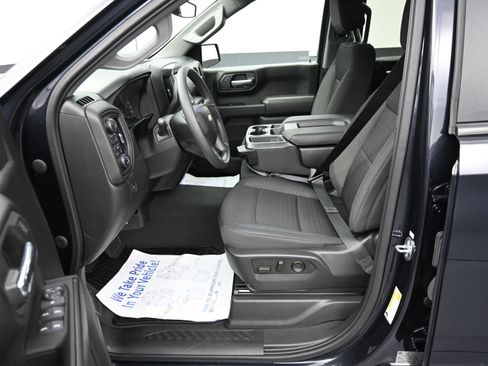 Certified 2023 Chevrolet Silverado 1500 Custom w/ LPO, Dark Essentials Package AWD/4WD image 10
