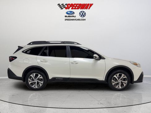 Used 2021 Subaru Outback Limited XT AWD/4WD image 4