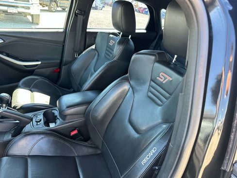Used 2014 Ford Focus ST w/ Equipment Group 201A image 35