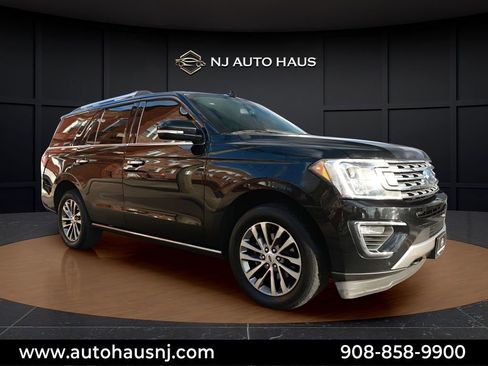 Used 2018 Ford Expedition Limited image 10