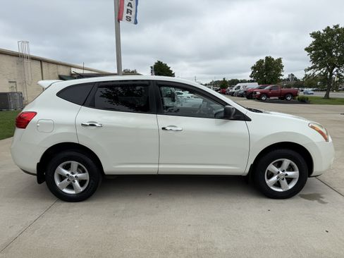 Used 2010 Nissan Rogue S w/ 360 Degree Value Pkg image 8
