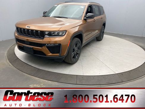New 2026 Jeep Grand Cherokee L Limited AWD/4WD image 1
