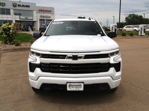 Used 2026 Chevrolet Silverado 1500 RST AWD/4WD image 2