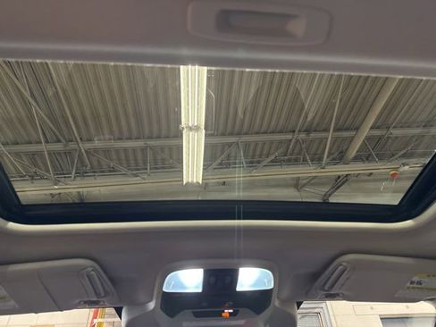 Used 2018 Subaru Crosstrek 2.0i Limited AWD/4WD image 24