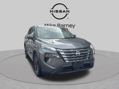 Used 2024 Nissan Rogue SV