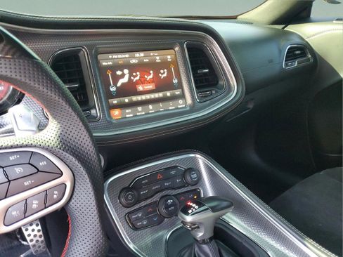 Used 2022 Dodge Challenger SRT Hellcat w/ Plus Package image 24