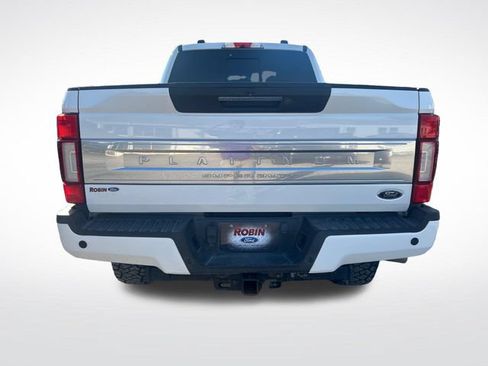 Used 2021 Ford F250 Platinum w/ FX4 Off-Road Package AWD/4WD image 4