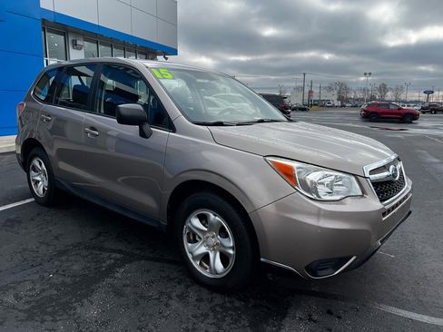 Used 2015 Subaru Forester 2.5i image 5