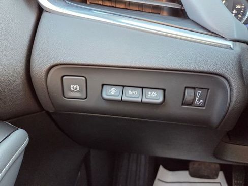 Used 2023 Buick Enclave Premium w/ Experience Buick Package AWD/4WD image 29