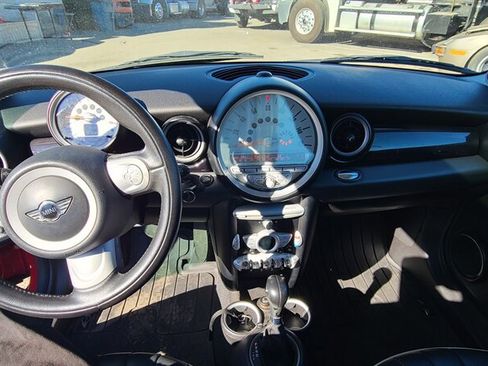 Used 2009 MINI Cooper Clubman Hardtop image 7