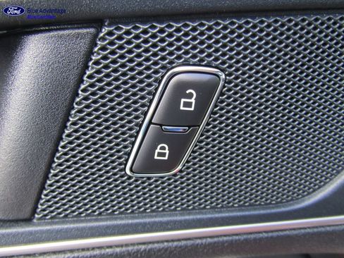 Certified 2024 Ford Edge ST-Line AWD/4WD image 31
