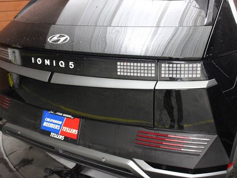 Used 2023 Hyundai Ioniq 5 SEL image 4