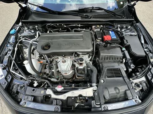 Used 2025 Honda Civic Sport image 22