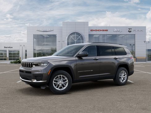 New 2025 Jeep Grand Cherokee L Laredo w/ Luxury Tech Group I RWD image 41