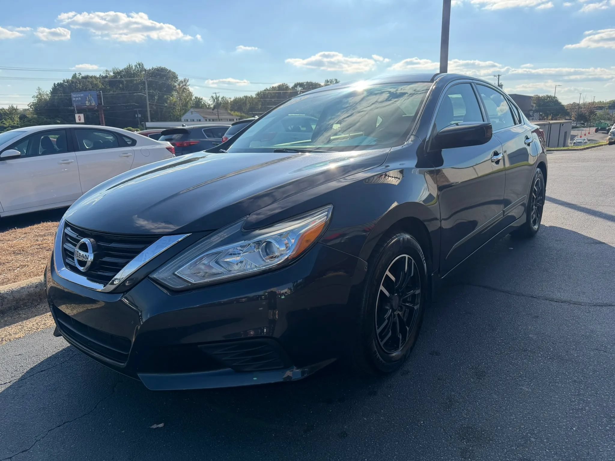 Used 2018 Nissan Altima 2.5 S w/ S Convenience Package FWD image 3
