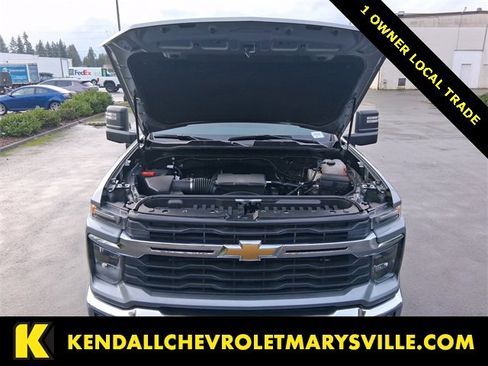 Used 2025 Chevrolet Silverado 3500 LT image 17