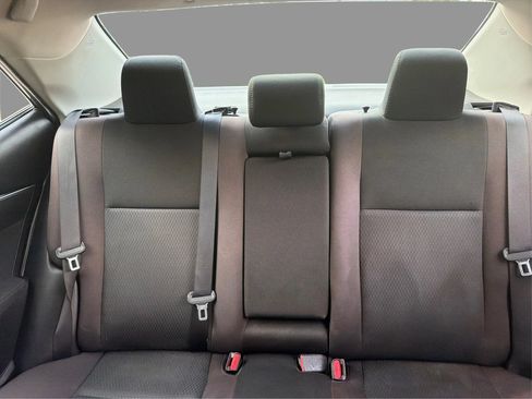Used 2017 Toyota Corolla LE FWD image 17