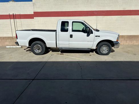 Used 2002 Ford F250 2WD SuperCab Super Duty image 7
