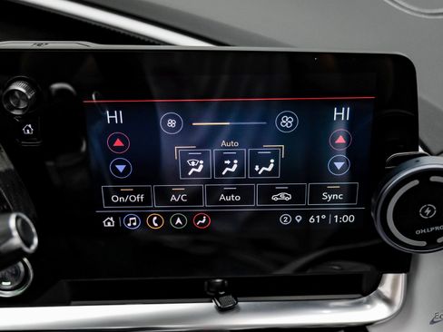 Used 2021 Chevrolet Corvette Stingray Premium Conv w/ Z51 Performance Package image 78