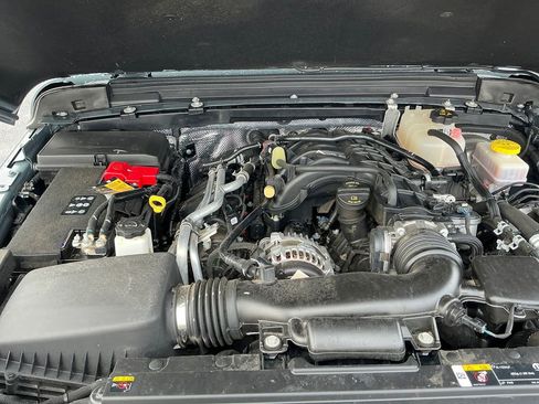 Used 2024 Jeep Wrangler Willys image 27