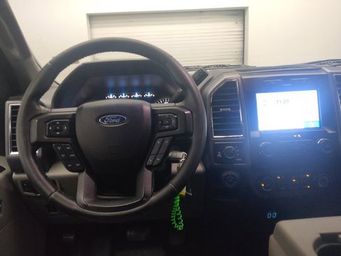 Used 2017 Ford F150 XLT w/ Equipment Group 301A Mid AWD/4WD image 22