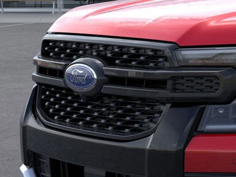 New 2025 Ford Ranger Lariat w/ FX4 Off-Road Package image 17