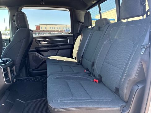 Used 2021 RAM 1500 Big Horn AWD/4WD image 11